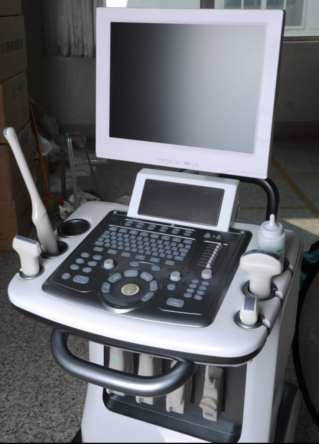 (Copy) color doppler ultrasound scanner with Doppler effect on very powerful trolley Belse X6.     with convex,linear,vaginal,mirco convex  probes